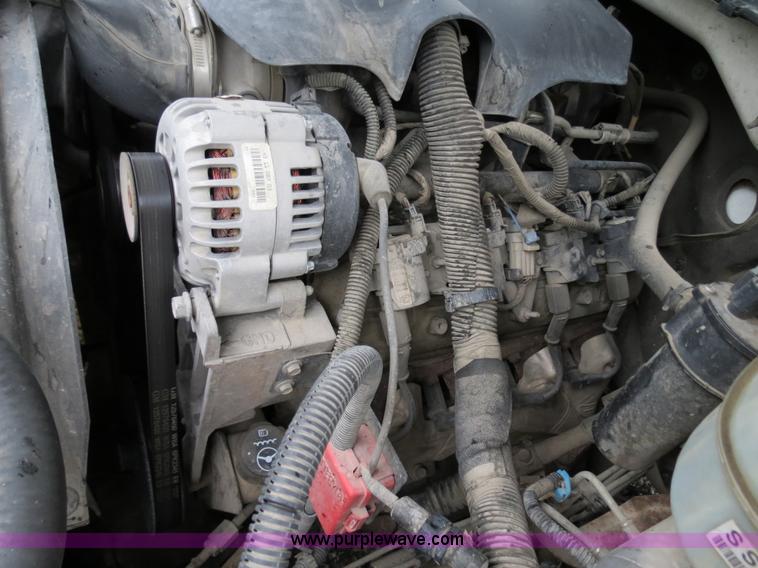 image for item B4912 2004 Chevrolet Silverado 1500 Ext. Cab pickup truck