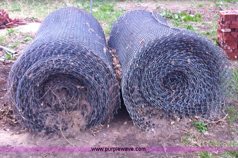 image for item C1976 8' chain link fence