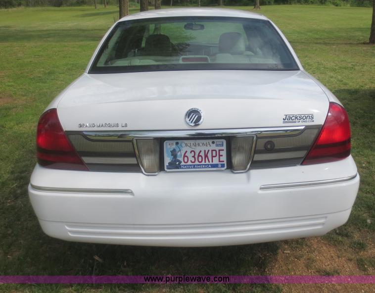 image for item F6910 2009 Mercury Grand Marquis LS Ultimate