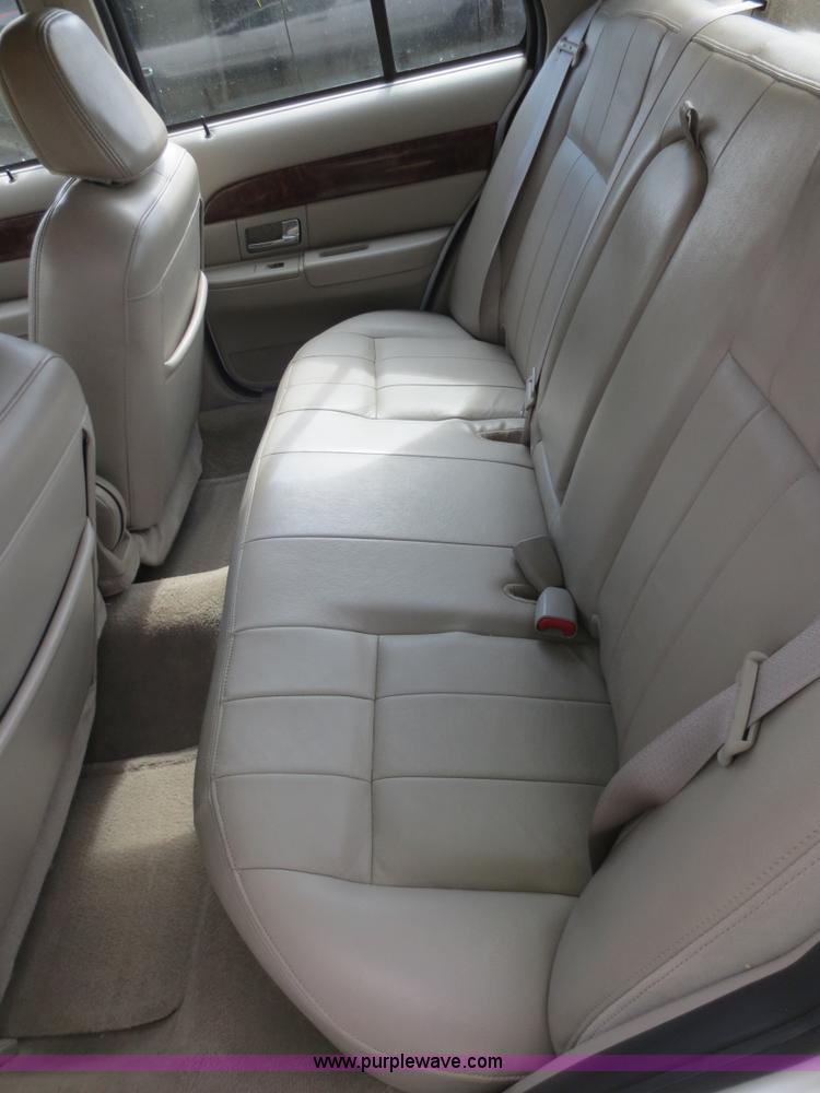 image for item F6910 2009 Mercury Grand Marquis LS Ultimate