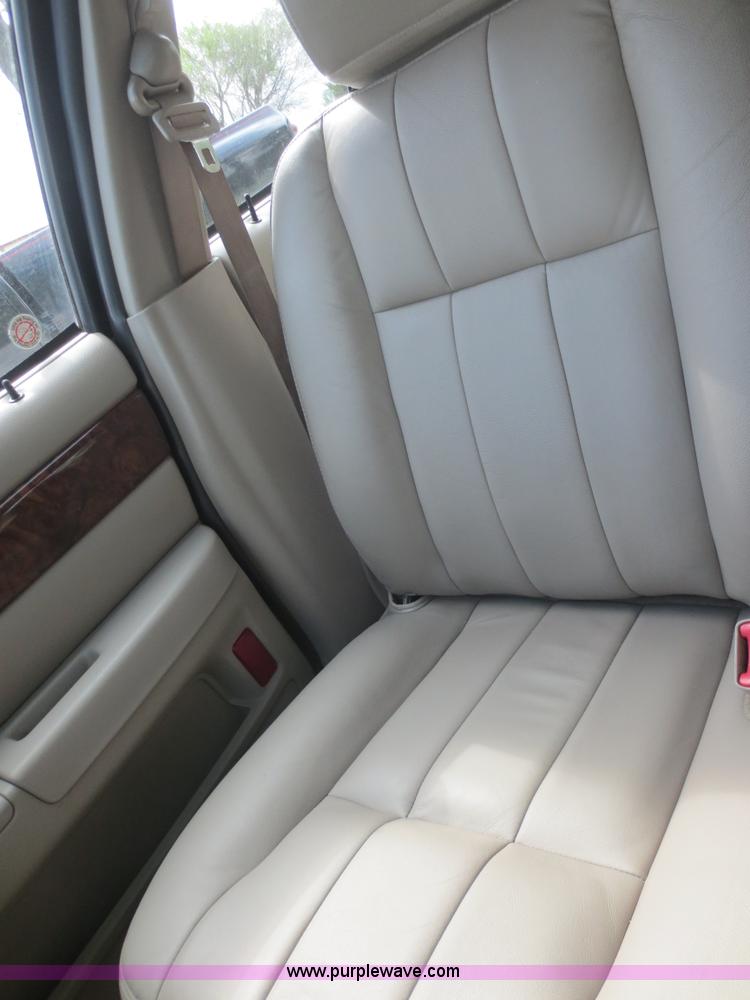 image for item F6910 2009 Mercury Grand Marquis LS Ultimate