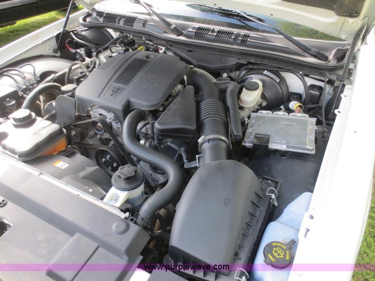 image for item F6910 2009 Mercury Grand Marquis LS Ultimate