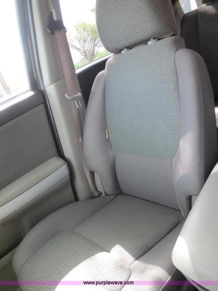 image for item F6911 2007 Chevrolet Equinox LT SUV