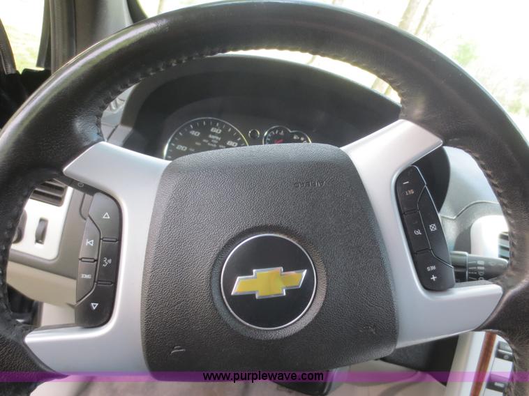 image for item F6911 2007 Chevrolet Equinox LT SUV