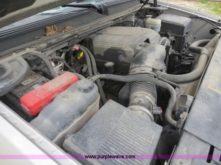 image for item F6921 2007 GMC Yukon SUV