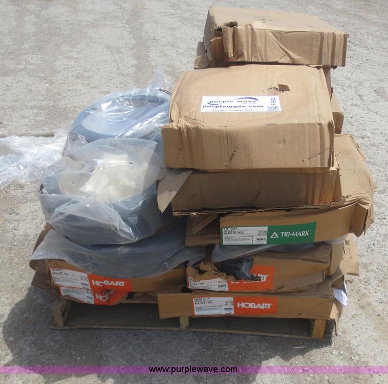 image for item F6932 (22) rolls of MIG welding wire