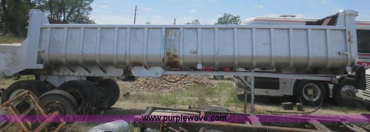 image for item F6935 1971 Hobbs end dump trailer