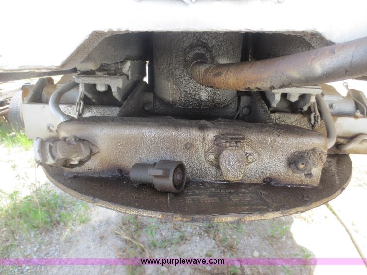 image for item F6935 1971 Hobbs end dump trailer