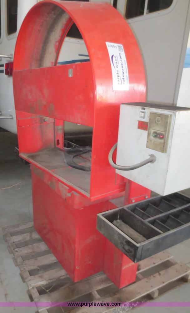 image for item F6937 Hunter System 700 tire balancer