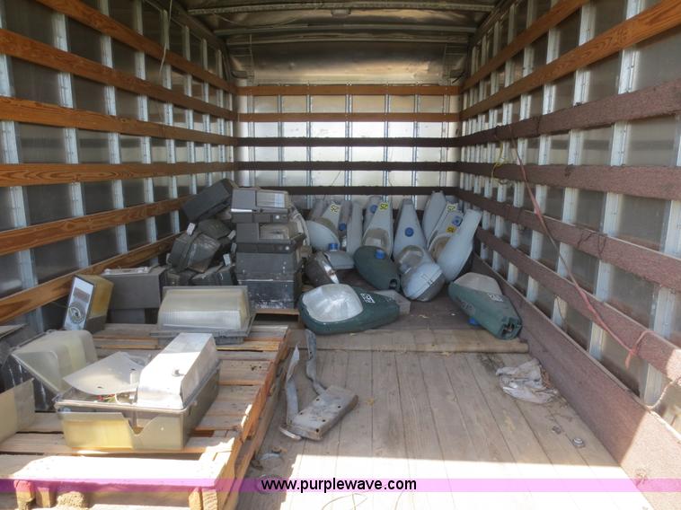 image for item F6939 Supreme 15F box bed