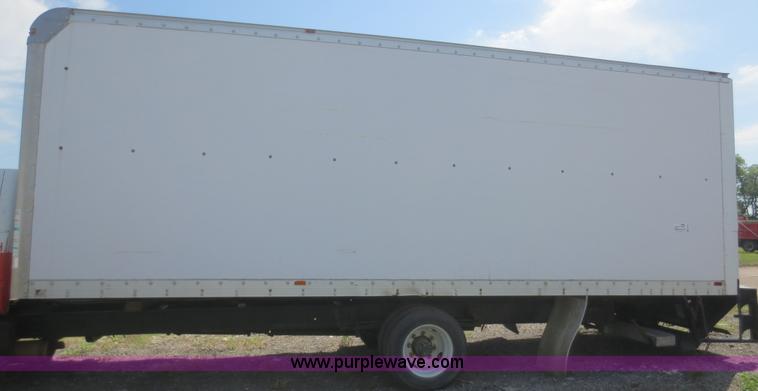 image for item F6940 Utilimaster 24' box bed