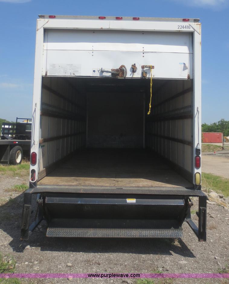 image for item F6940 Utilimaster 24' box bed