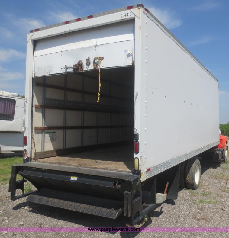 image for item F6940 Utilimaster 24' box bed