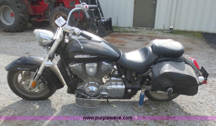 image for item F6972 2007 Honda VTX1800S Tourer motorcycle