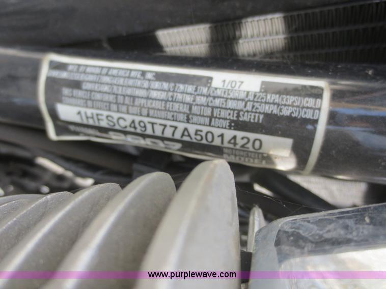 image for item F6972 2007 Honda VTX1800S Tourer motorcycle