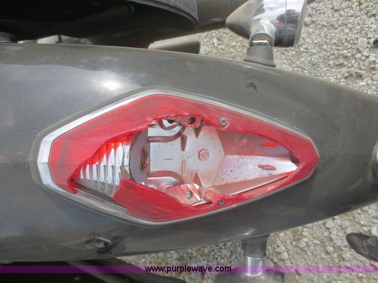 image for item F6972 2007 Honda VTX1800S Tourer motorcycle