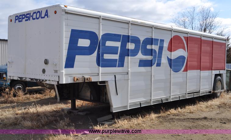 image for item G6469 1984 Centennial custom built beverage trailer