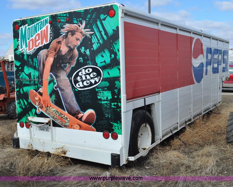 image for item G6469 1984 Centennial custom built beverage trailer