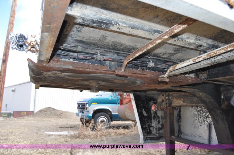 image for item G6469 1984 Centennial custom built beverage trailer