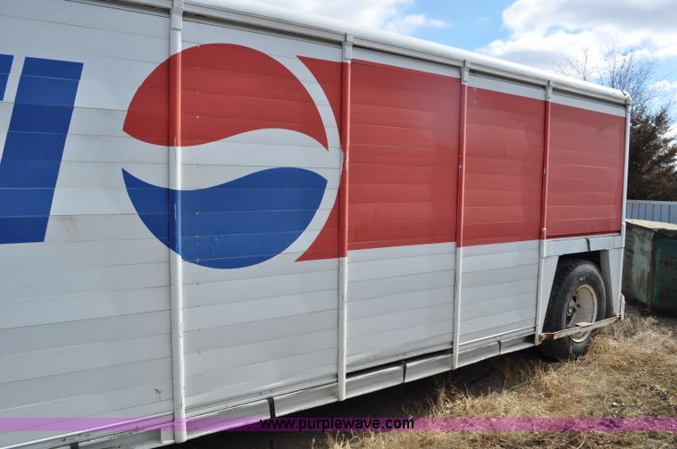 image for item G6469 1984 Centennial custom built beverage trailer