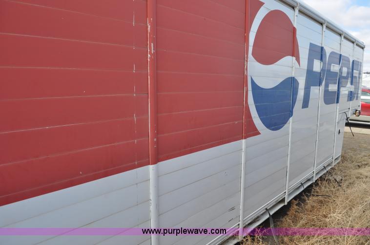 image for item G6469 1984 Centennial custom built beverage trailer