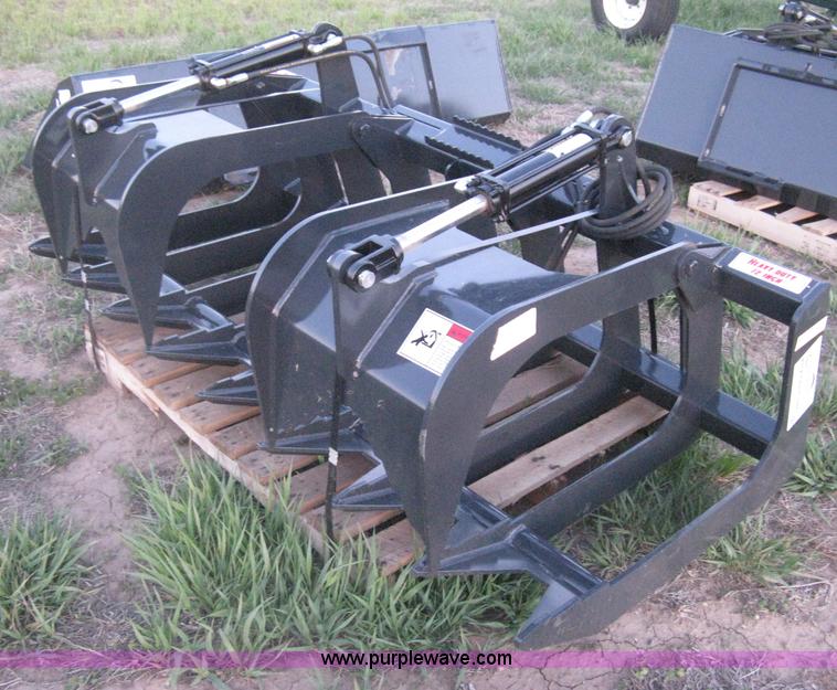 image for item G8287 Stout heavy duty 72" root/rock grapple bucket