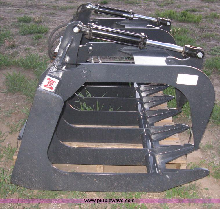 image for item G8287 Stout heavy duty 72" root/rock grapple bucket