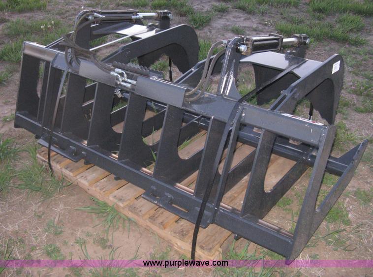 image for item G8287 Stout heavy duty 72" root/rock grapple bucket