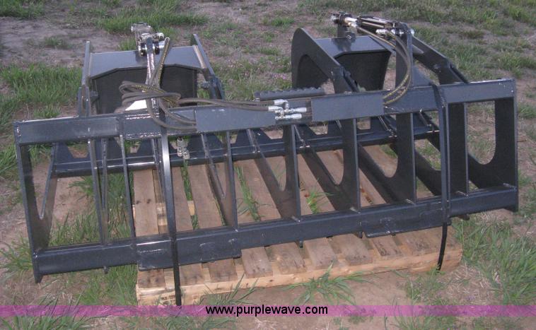 image for item G8287 Stout heavy duty 72" root/rock grapple bucket