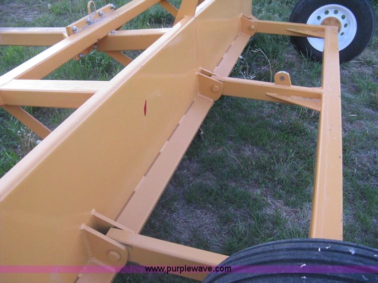 image for item G8288 Speed mover box blade grader
