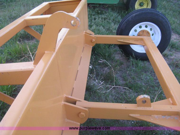 image for item G8288 Speed mover box blade grader