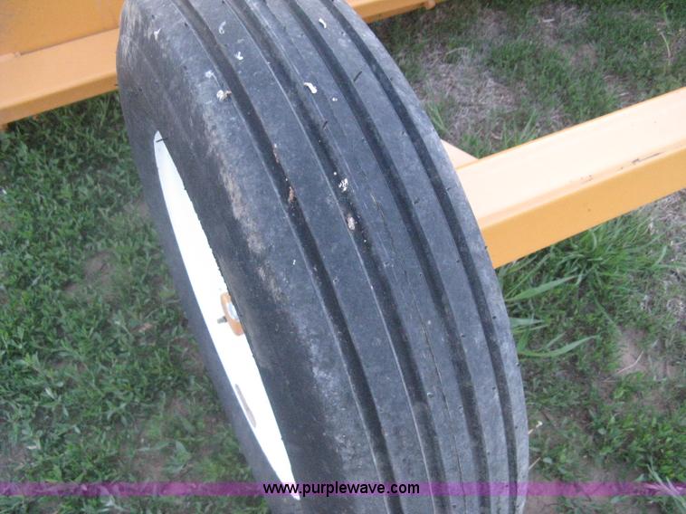 image for item G8288 Speed mover box blade grader