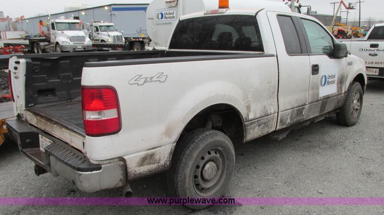 image for item G9147 2005 Ford F150 XLT SuperCab pickup truck