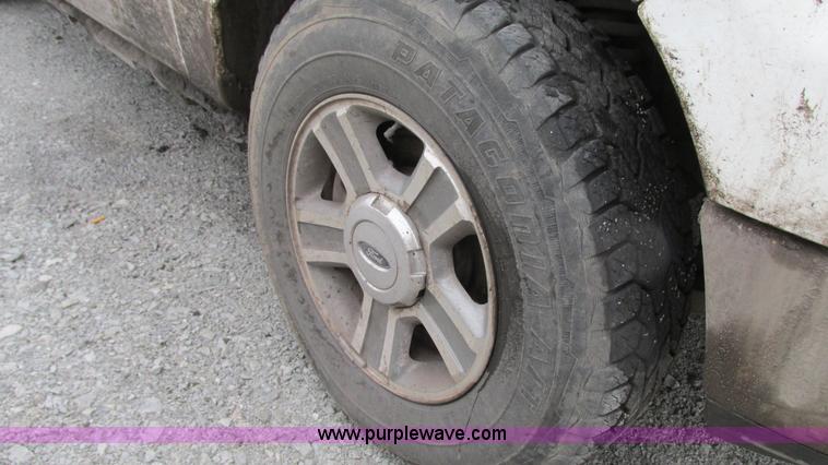 image for item G9147 2005 Ford F150 XLT SuperCab pickup truck