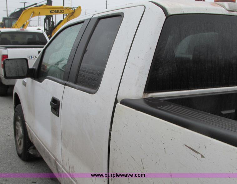 image for item G9147 2005 Ford F150 XLT SuperCab pickup truck