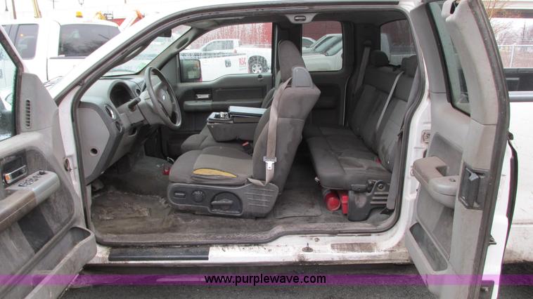 image for item G9147 2005 Ford F150 XLT SuperCab pickup truck