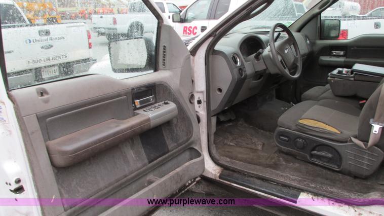 image for item G9147 2005 Ford F150 XLT SuperCab pickup truck