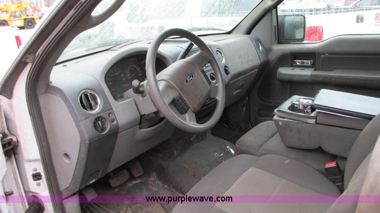 image for item G9147 2005 Ford F150 XLT SuperCab pickup truck