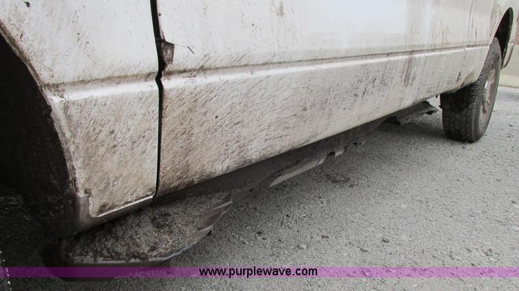 image for item G9147 2005 Ford F150 XLT SuperCab pickup truck