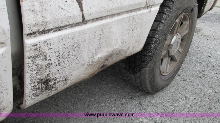 image for item G9147 2005 Ford F150 XLT SuperCab pickup truck