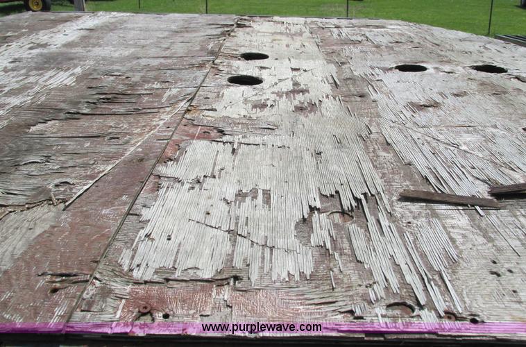 image for item G9321 1988 shop built trailer