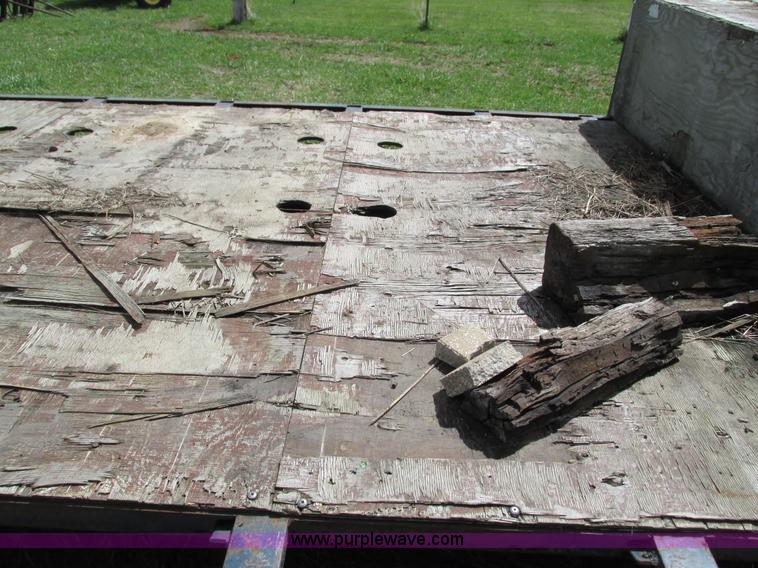 image for item G9321 1988 shop built trailer