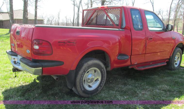 image for item G9328 1997 Ford F150 SuperCab pickup truck