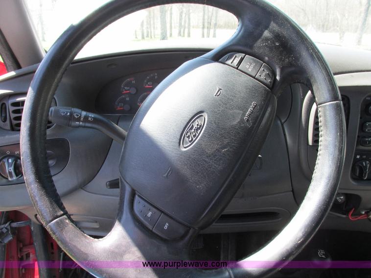 image for item G9328 1997 Ford F150 SuperCab pickup truck