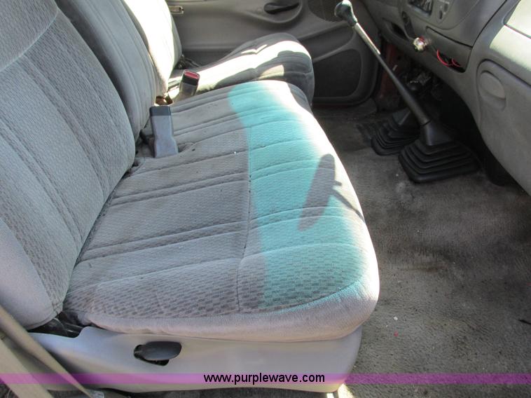 image for item G9328 1997 Ford F150 SuperCab pickup truck