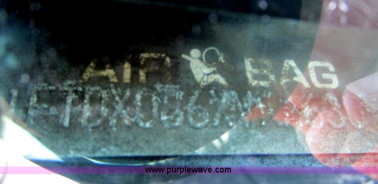 image for item G9328 1997 Ford F150 SuperCab pickup truck