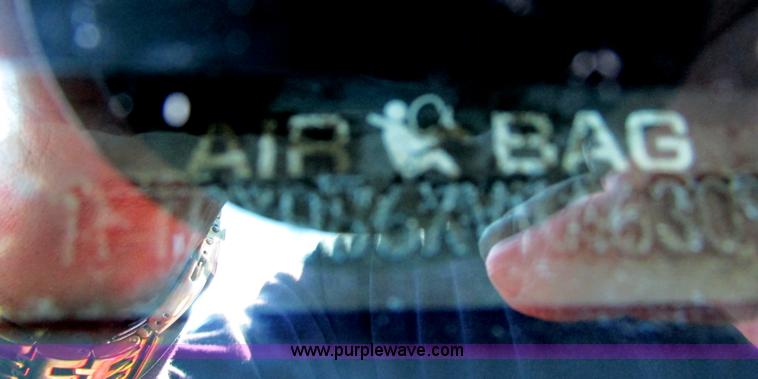 image for item G9328 1997 Ford F150 SuperCab pickup truck