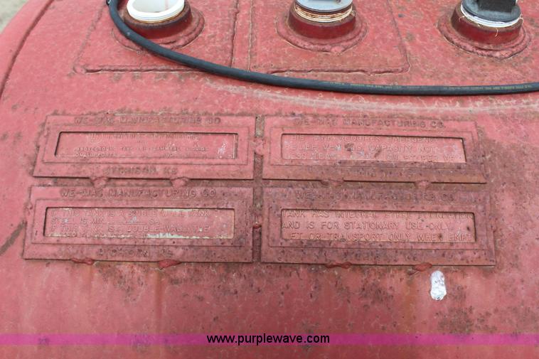 image for item H2676 300 gallon fuel tank with containment surface