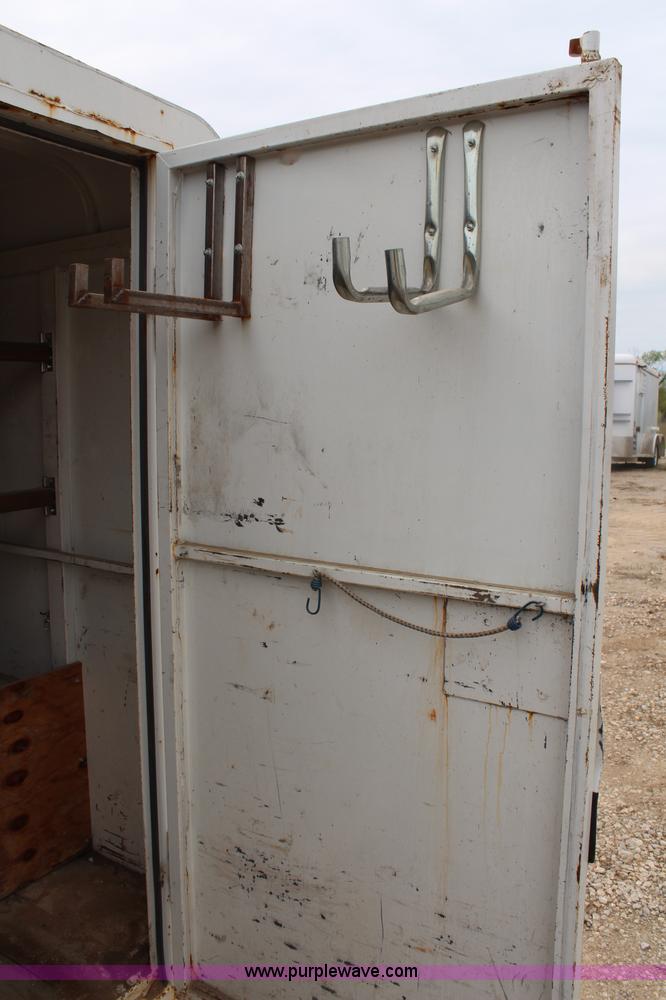 image for item H2677 2001 WW enclosed gooseneck trailer