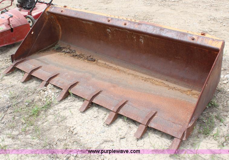image for item H2681 82"W toothed skid steer bucket